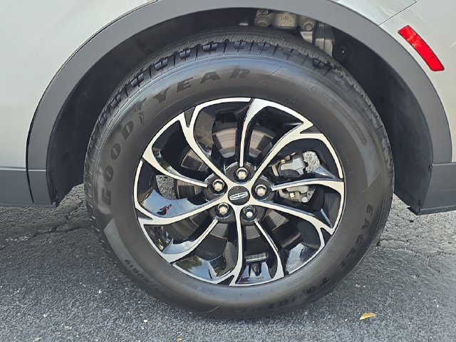 Certified 2024 Lincoln Nautilus Premier AWD/4WD image 29