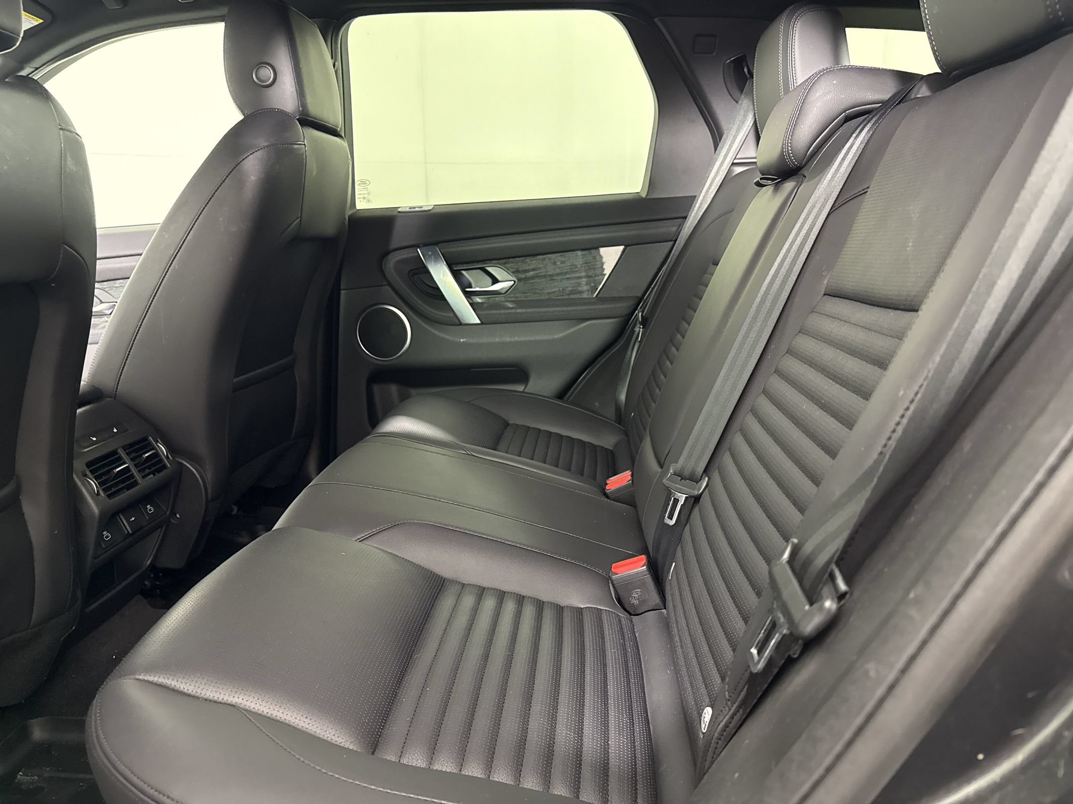 Used 2023 Land Rover Discovery Sport S AWD/4WD image 20