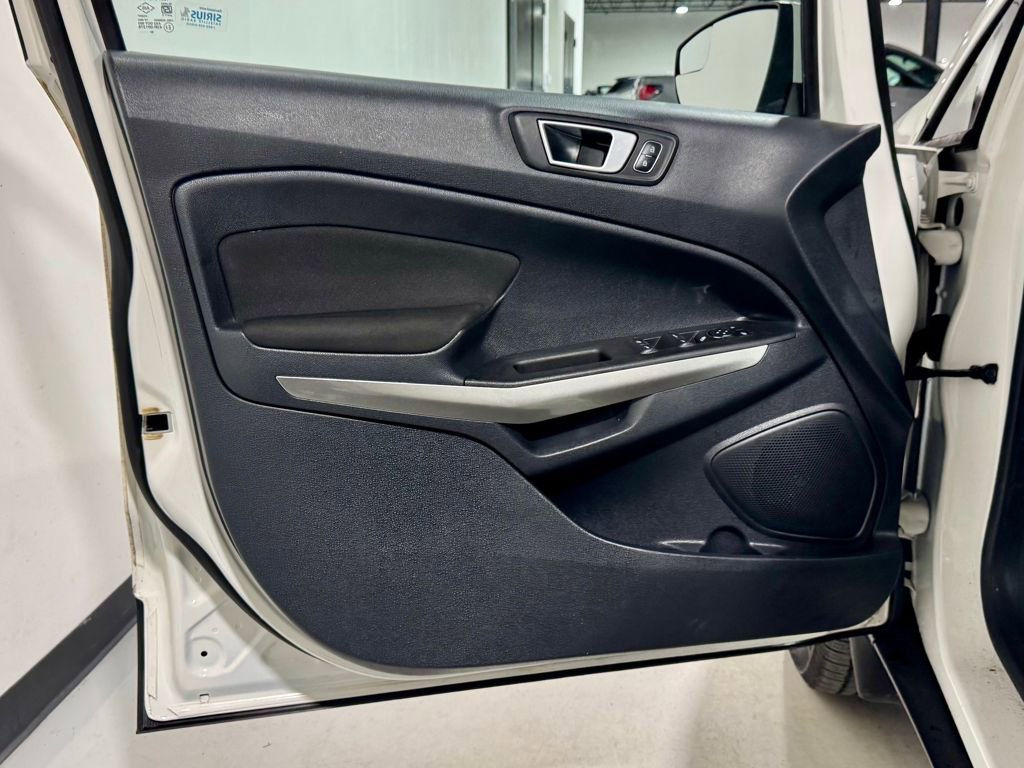 Used 2018 Ford EcoSport SE image 12