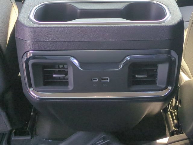 New 2026 GMC Sierra 1500 Elevation w/ LPO, Elevation Black Package AWD/4WD image 22
