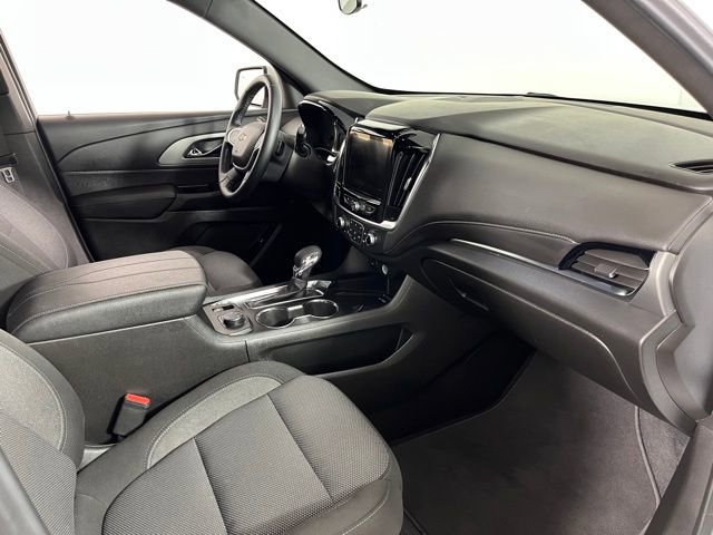 Used 2023 Chevrolet Traverse LT image 46