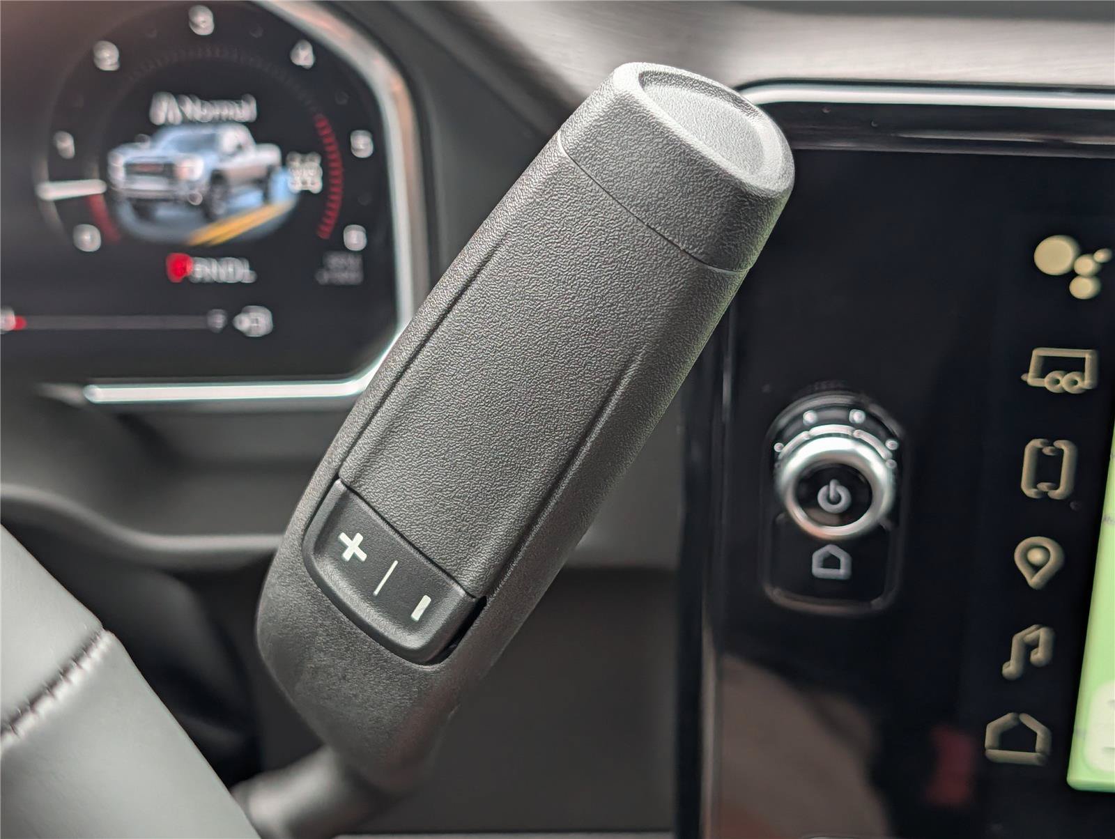 New 2026 GMC Sierra 2500 AT4 w/ AT4 Premium Plus Package AWD/4WD image 28