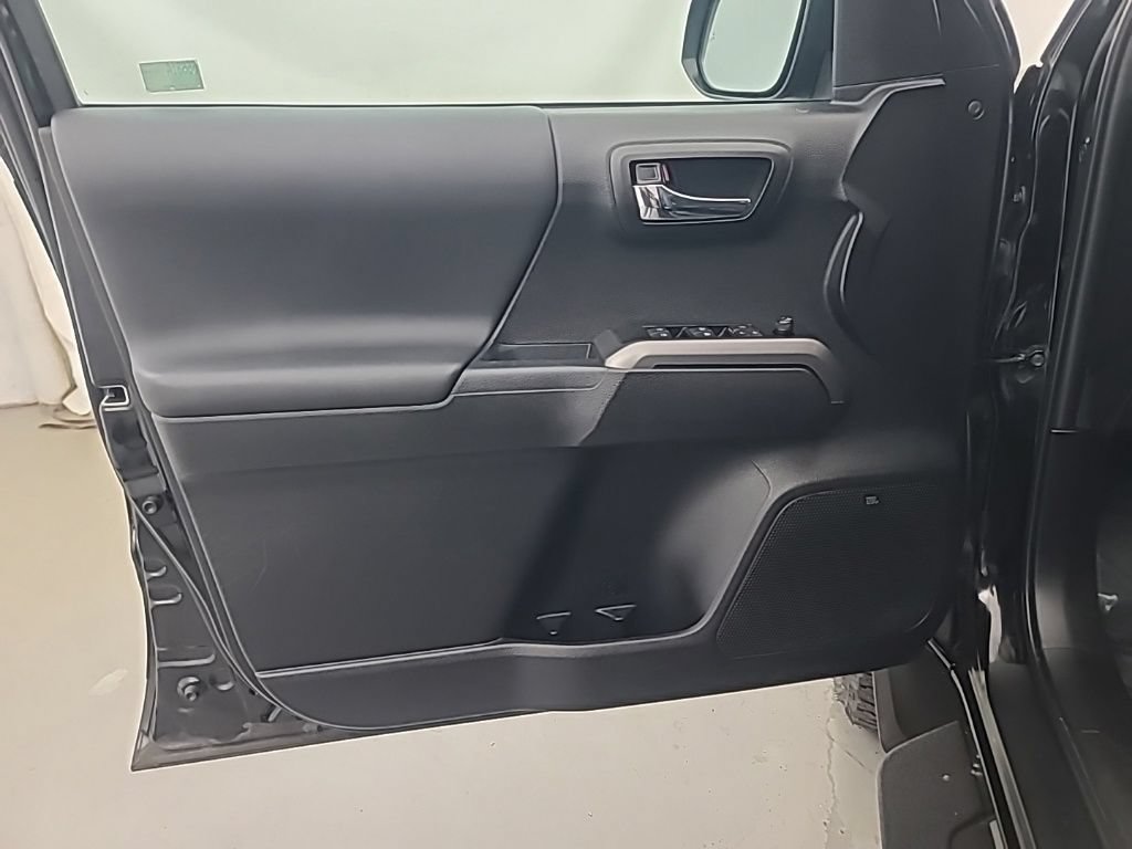 Used 2023 Toyota Tacoma TRD Pro AWD/4WD image 23