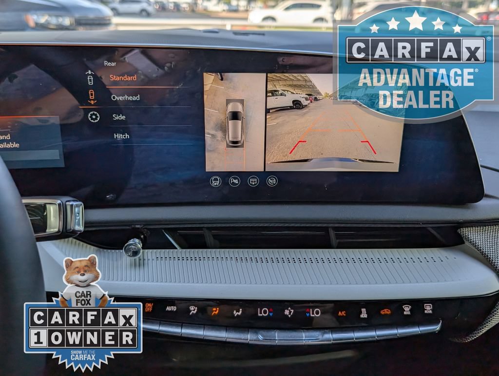 Used 2025 Cadillac Optiq Sport 1 AWD/4WD image 7