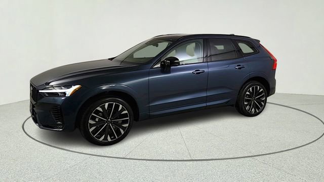 New 2026 Volvo XC60 B5 Ultra w/ Climate Package AWD/4WD image 3