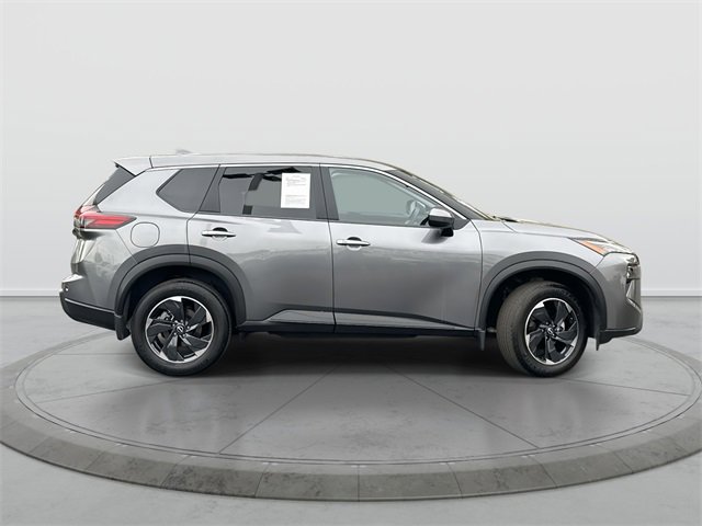 Certified 2024 Nissan Rogue SV image 3