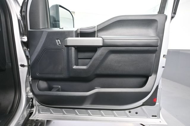 Used 2017 Ford F150 Raptor w/ Equipment Group 801A Mid AWD/4WD image 35