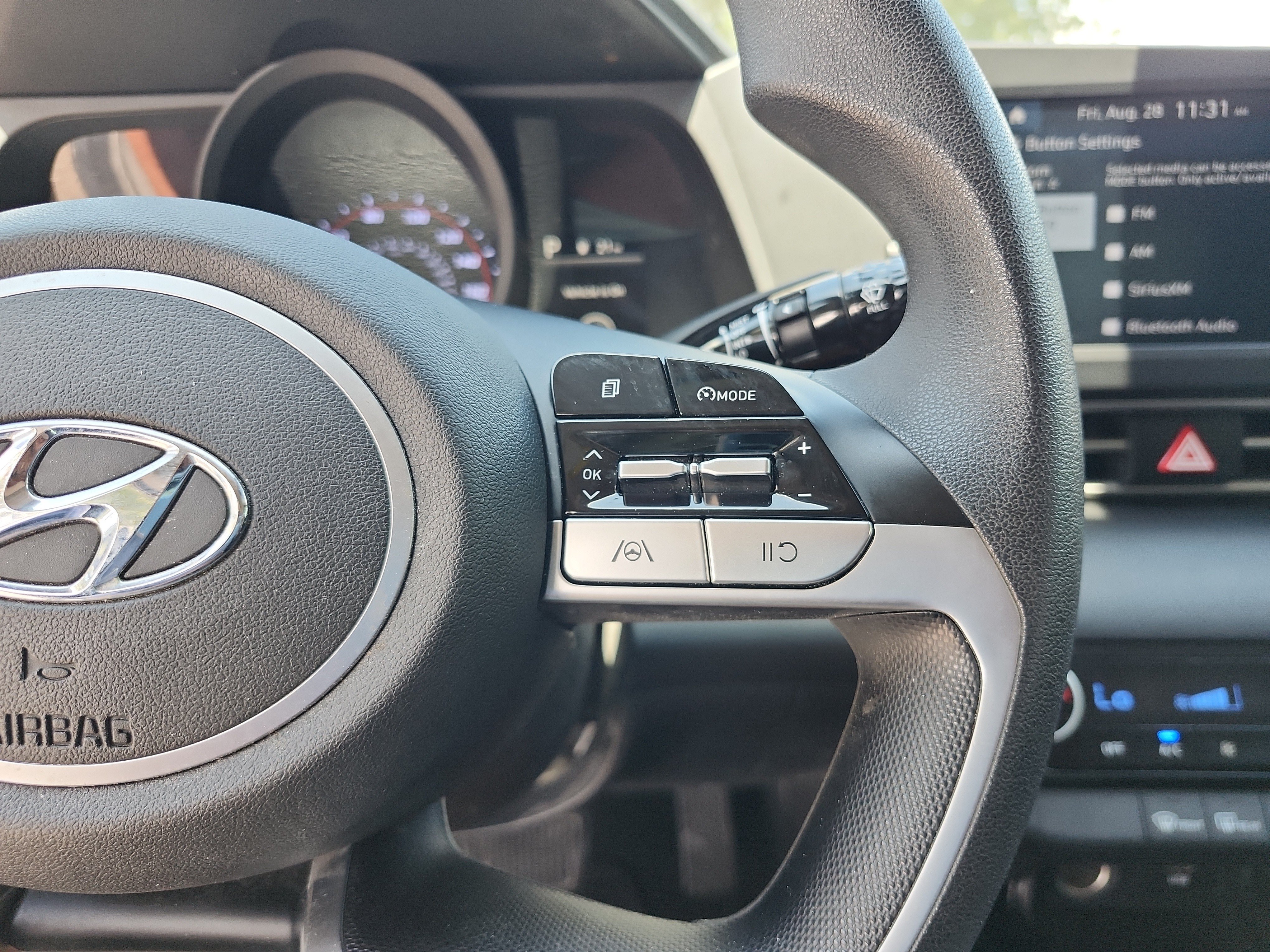 Used 2021 Hyundai Elantra SEL FWD image 26