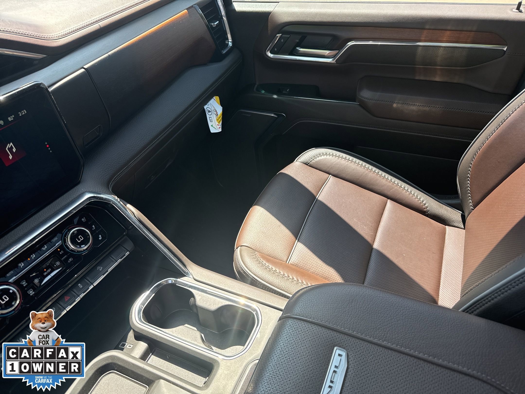 Used 2024 GMC Sierra 2500 Denali w/ Denali Reserve Package image 20