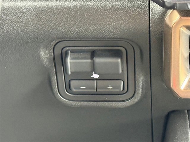 New 2025 GMC Hummer EV 3X w/ LPO, Cargo Utility Package image 24