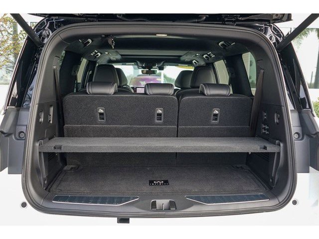 New 2026 INFINITI QX80 Autograph w/ Premium Cargo Package image 26