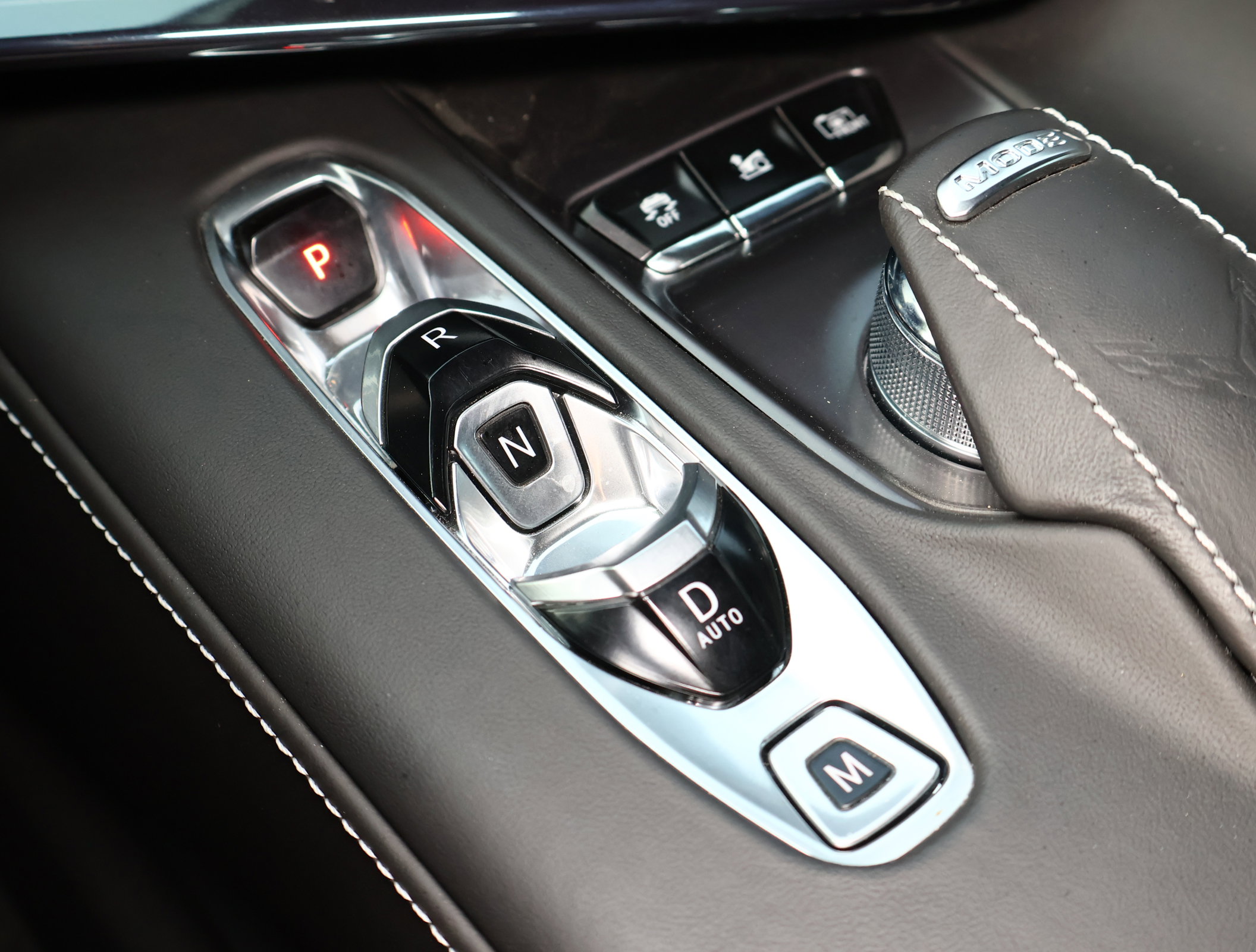 Used 2023 Chevrolet Corvette Stingray Premium Cpe w/ Z51 Performance Package RWD image 23