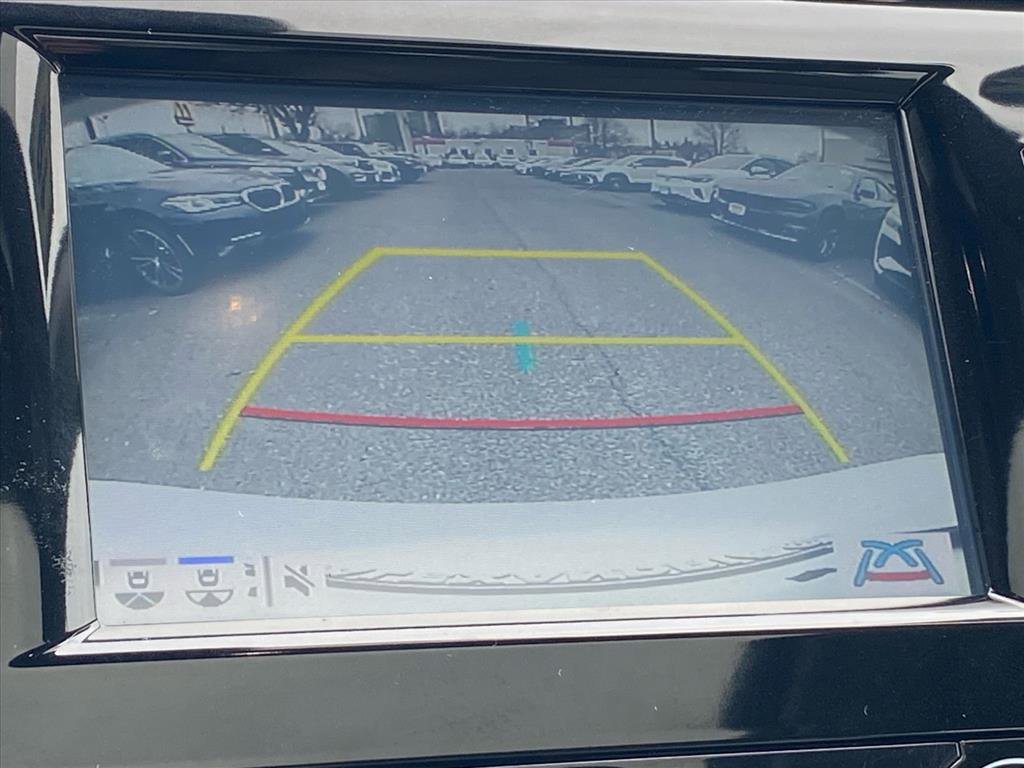 Used 2019 Toyota Camry SE image 16