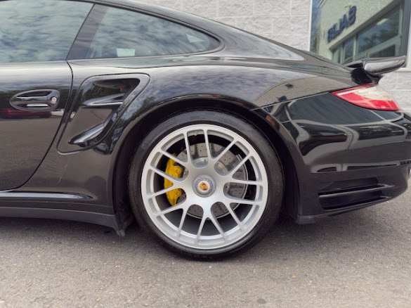 Used 2012 Porsche 911 Turbo S AWD/4WD image 59