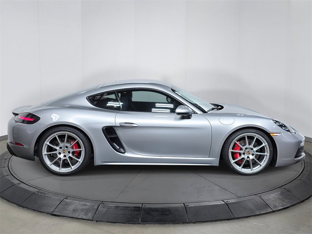 Certified 2024 Porsche 718 Cayman GT4 image 8
