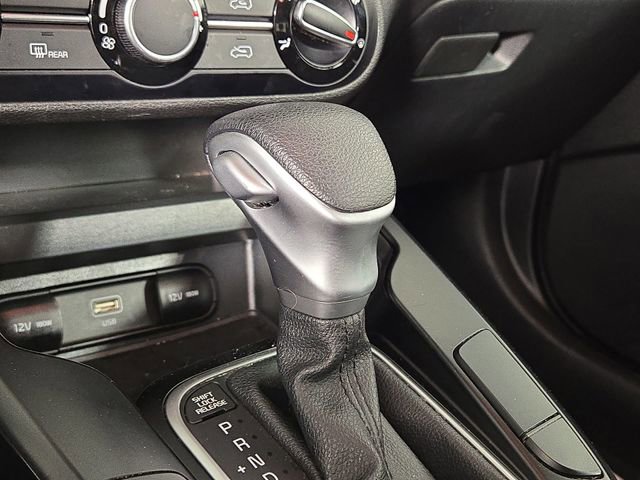 Certified 2024 Kia Soul LX w/ Option Group 015 image 22