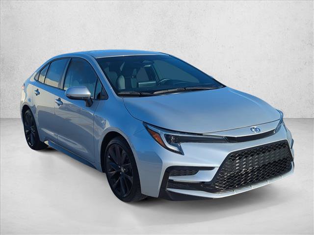 Used 2024 Toyota Corolla SE FWD image 3
