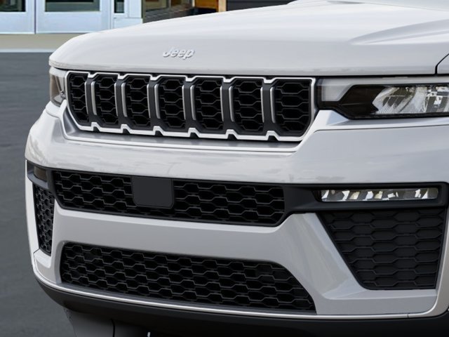 New 2026 Jeep Grand Cherokee Limited AWD/4WD image 11