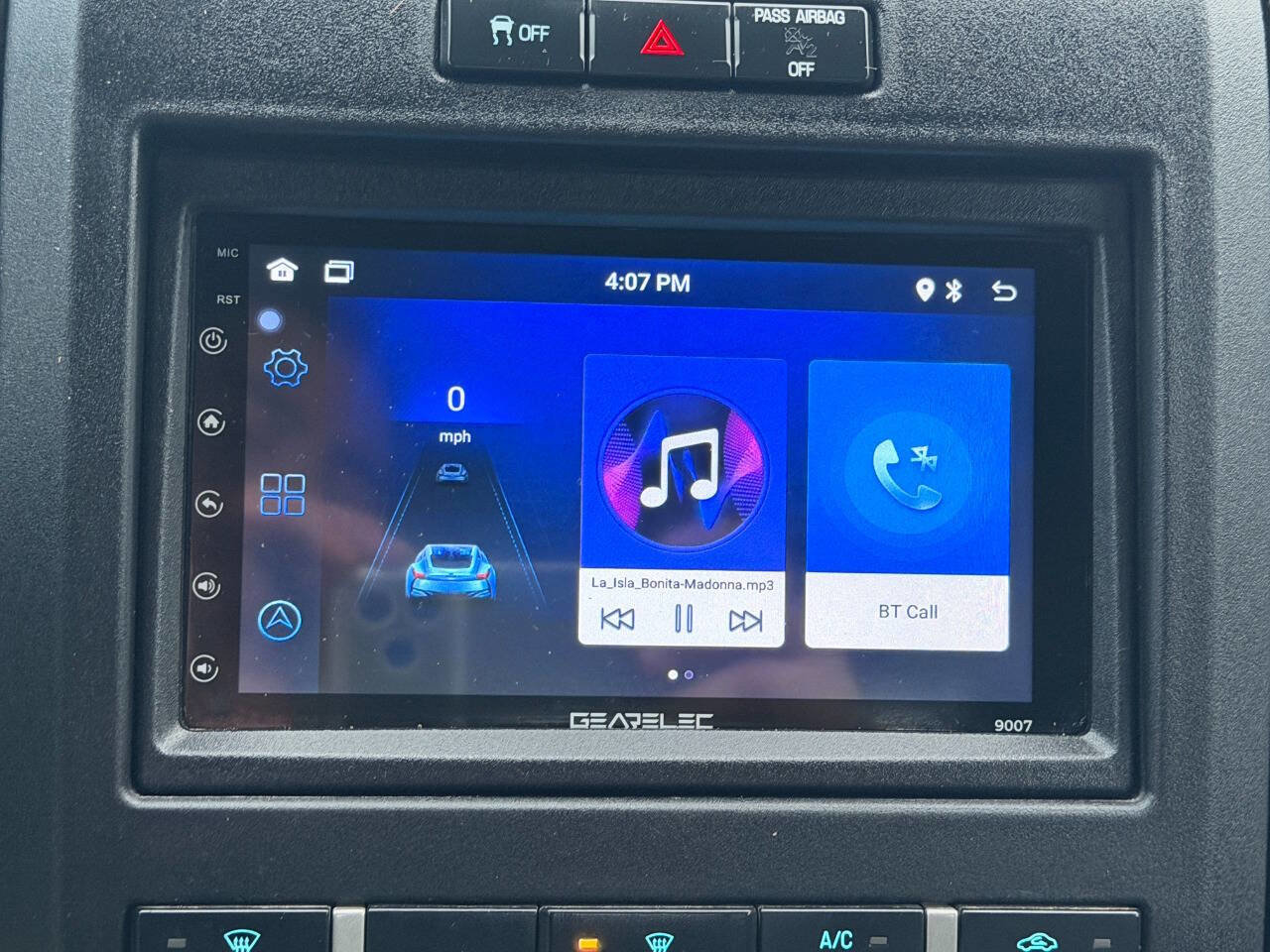 Used 2011 Ford F150 STX w/ STX Decor Pkg image 31