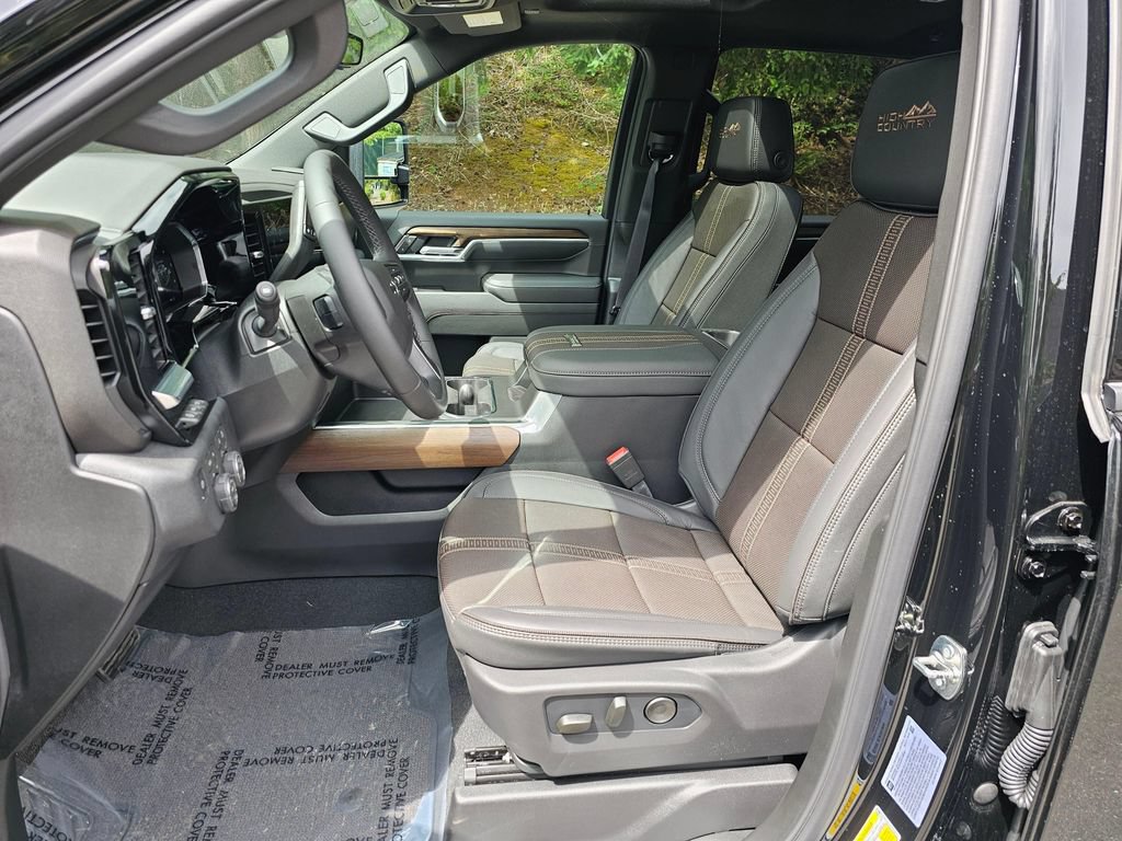 New 2026 Chevrolet Silverado 2500 High Country w/ Midnight Edition AWD/4WD image 22