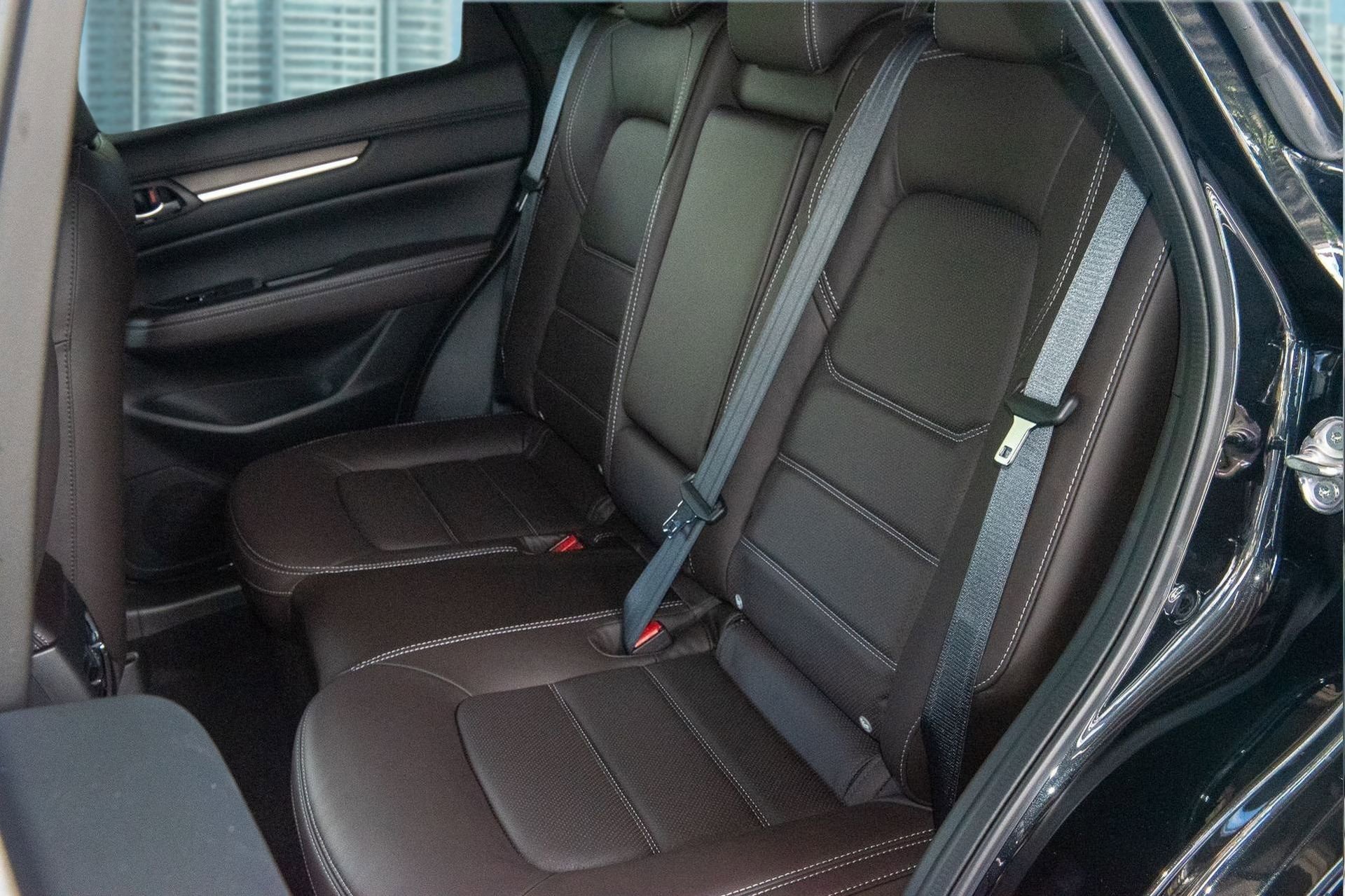 Used 2025 MAZDA CX-5 Signature image 7