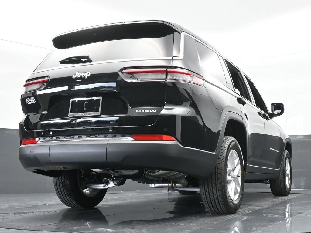 Used 2024 Jeep Grand Cherokee L Laredo w/ Luxury Tech Group I image 52