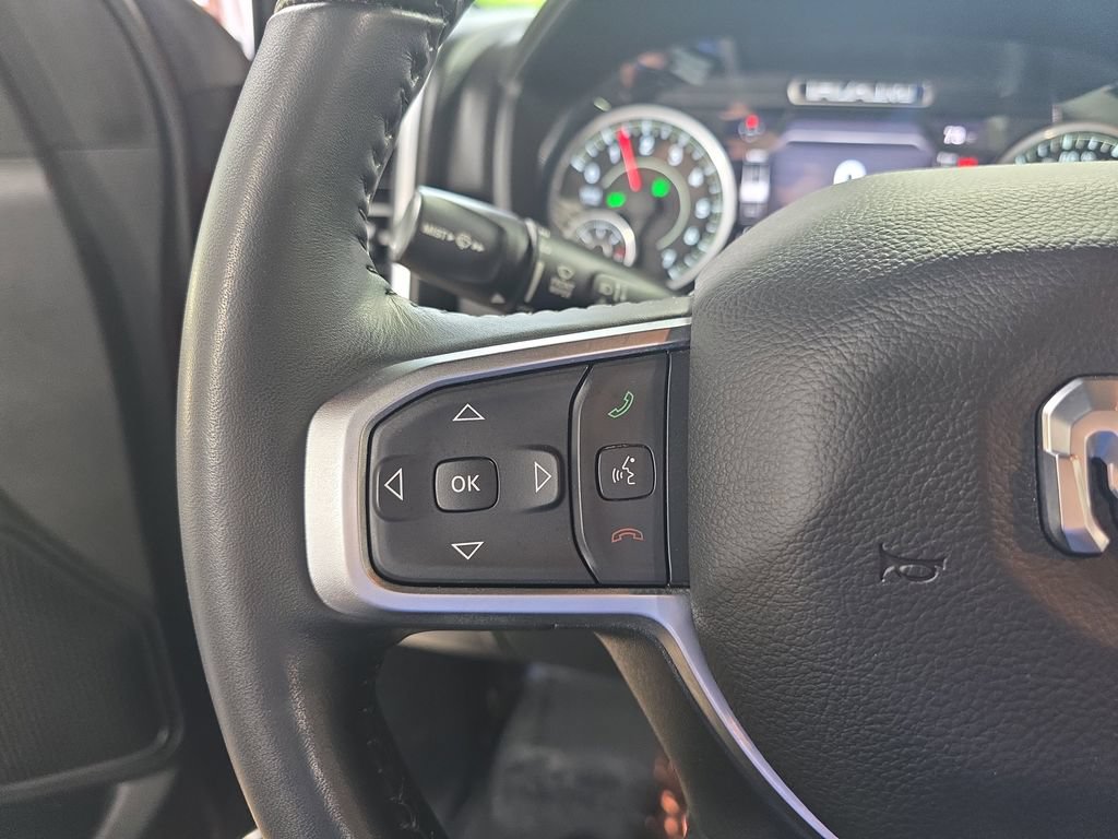 Used 2022 RAM 1500 Big Horn AWD/4WD image 16