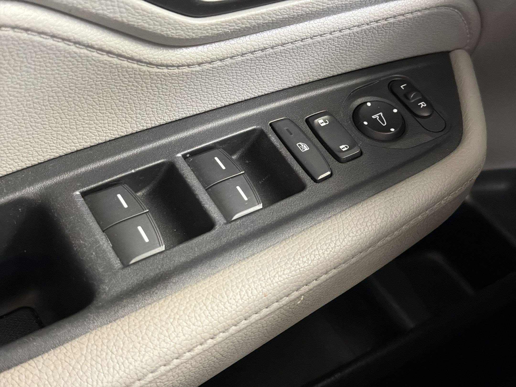 Used 2020 Honda Odyssey EX image 13