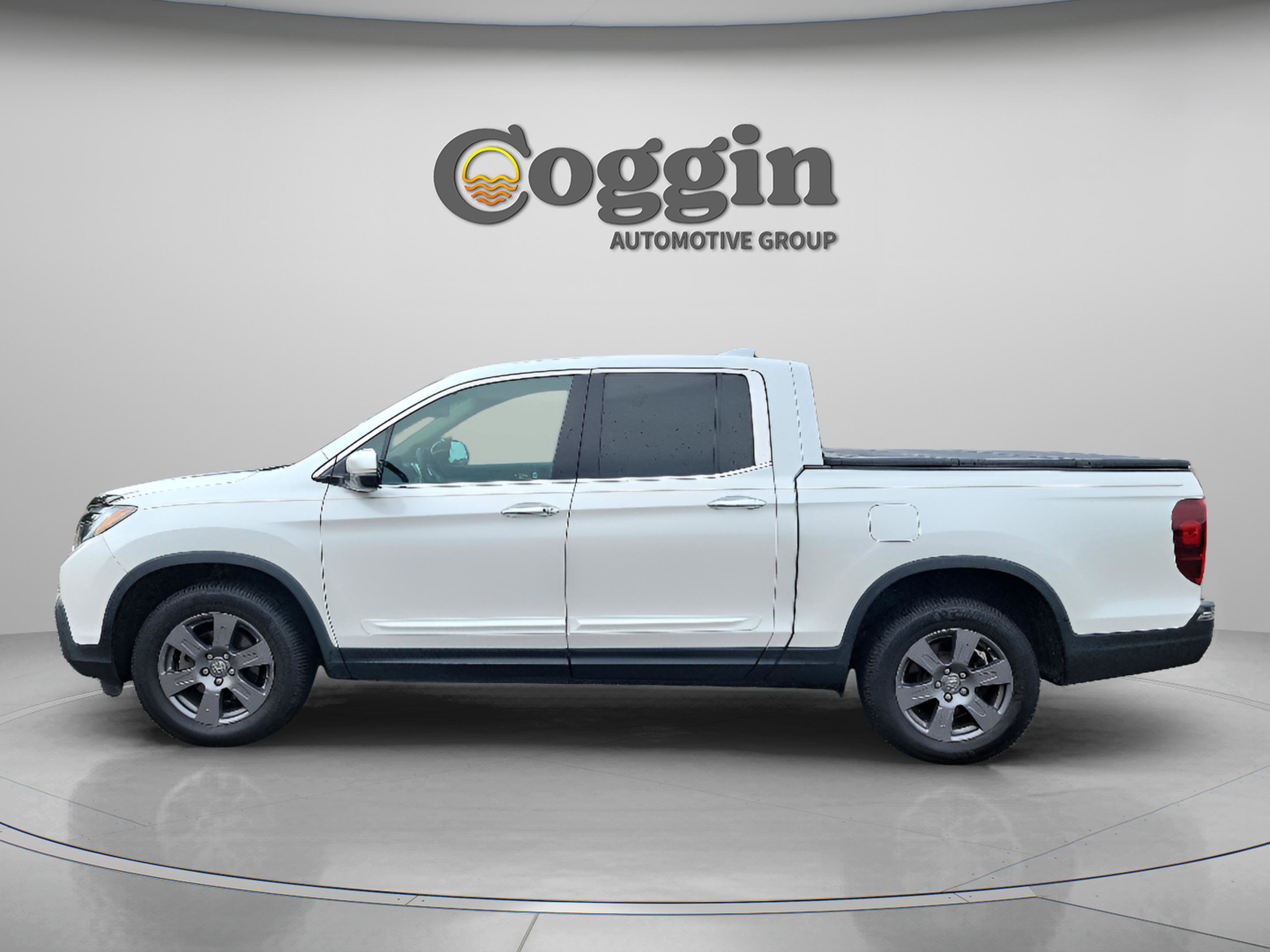 Used 2020 Honda Ridgeline RTL-E image 2
