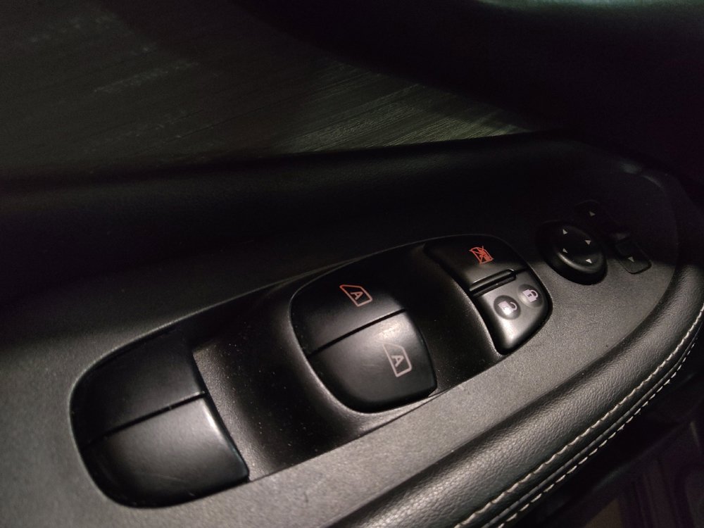 Used 2018 Nissan Murano SV FWD image 27