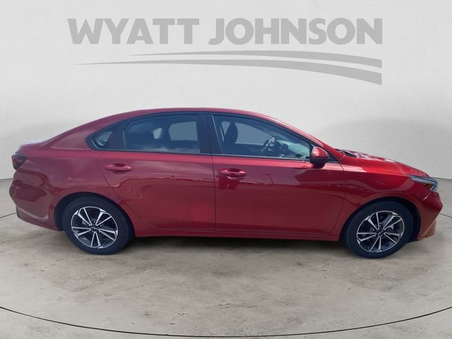 Used 2024 Kia Forte LXS FWD image 11