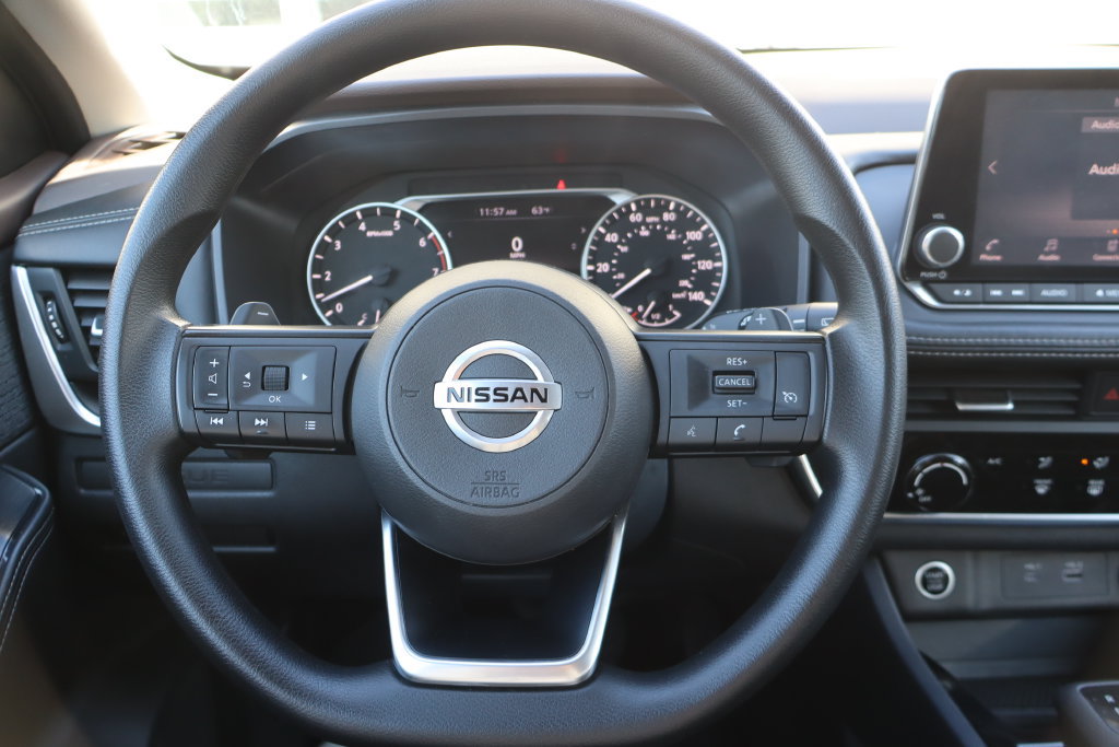Used 2021 Nissan Rogue S AWD/4WD image 6