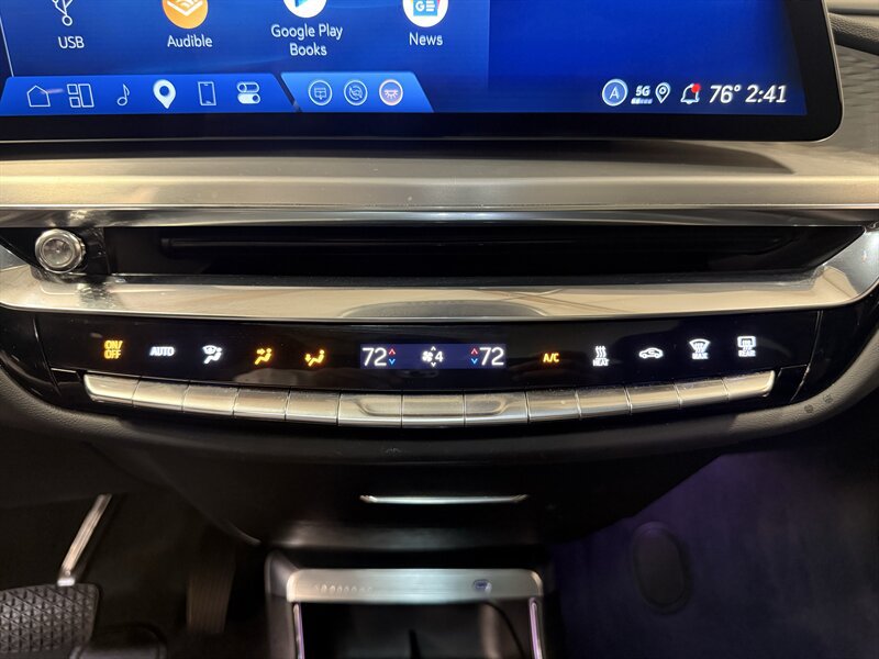 Used 2024 Cadillac Lyriq Sport AWD/4WD image 29