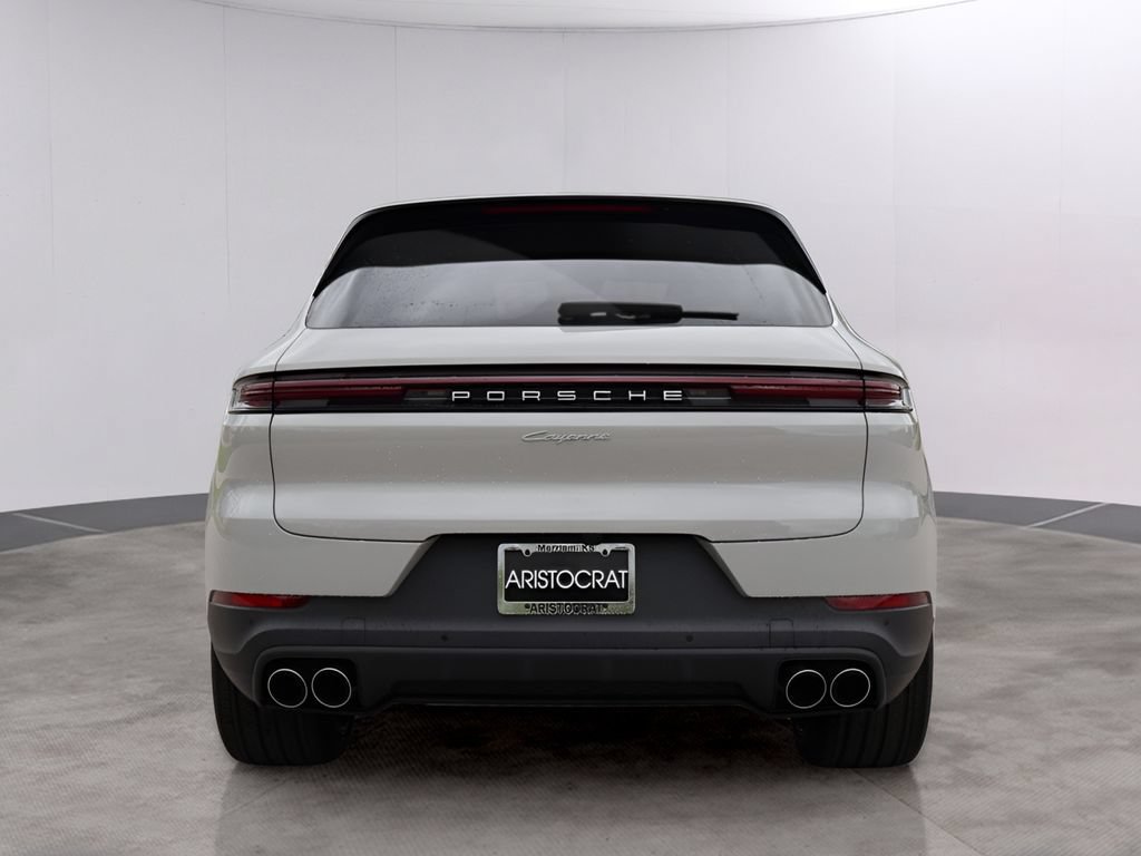 New 2026 Porsche Cayenne AWD/4WD image 7