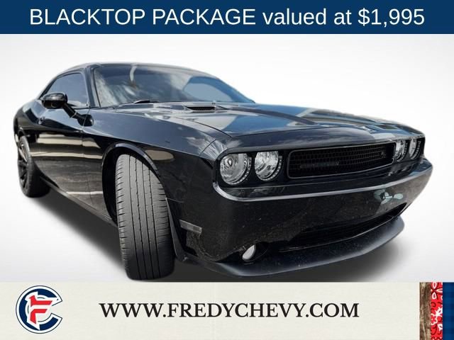 Used 2014 Dodge Challenger R/T w/ Blacktop Package RWD image 3