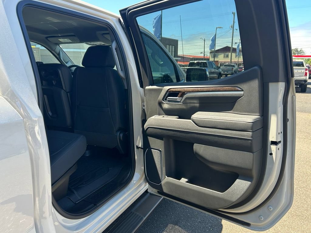 New 2026 GMC Sierra 1500 SLE w/ X31 Off-Road Package AWD/4WD image 34