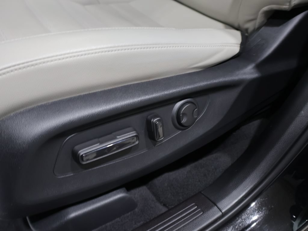 Certified 2025 Honda CR-V EX-L image 12