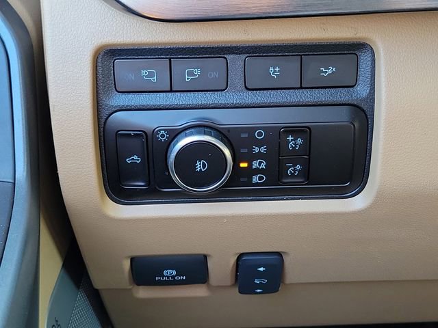 Certified 2023 Ford F250 Lariat w/ Lariat Ultimate Package image 16