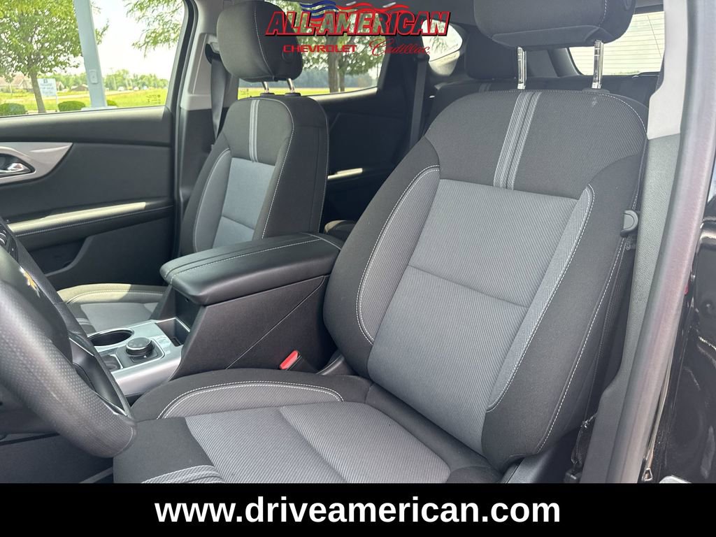 Used 2025 Chevrolet Blazer LT image 18
