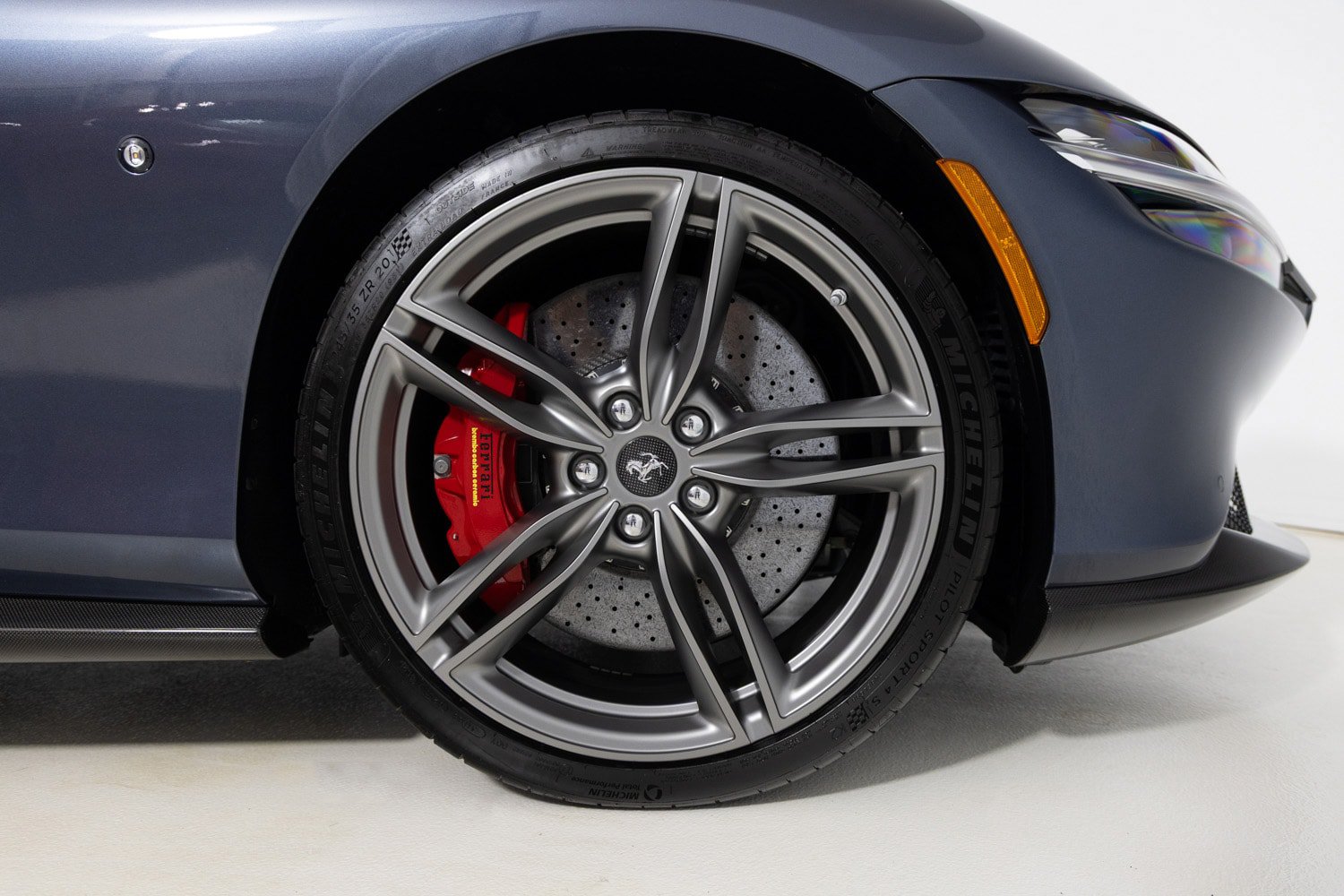 Used 2021 Ferrari Roma RWD image 14