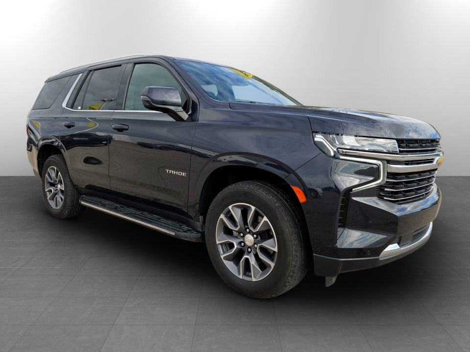 Used 2023 Chevrolet Tahoe LT w/ Luxury Package image 5