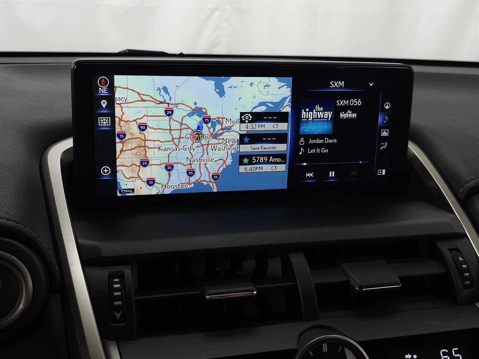 Used 2019 Lexus NX 300 AWD w/ Luxury Package image 23