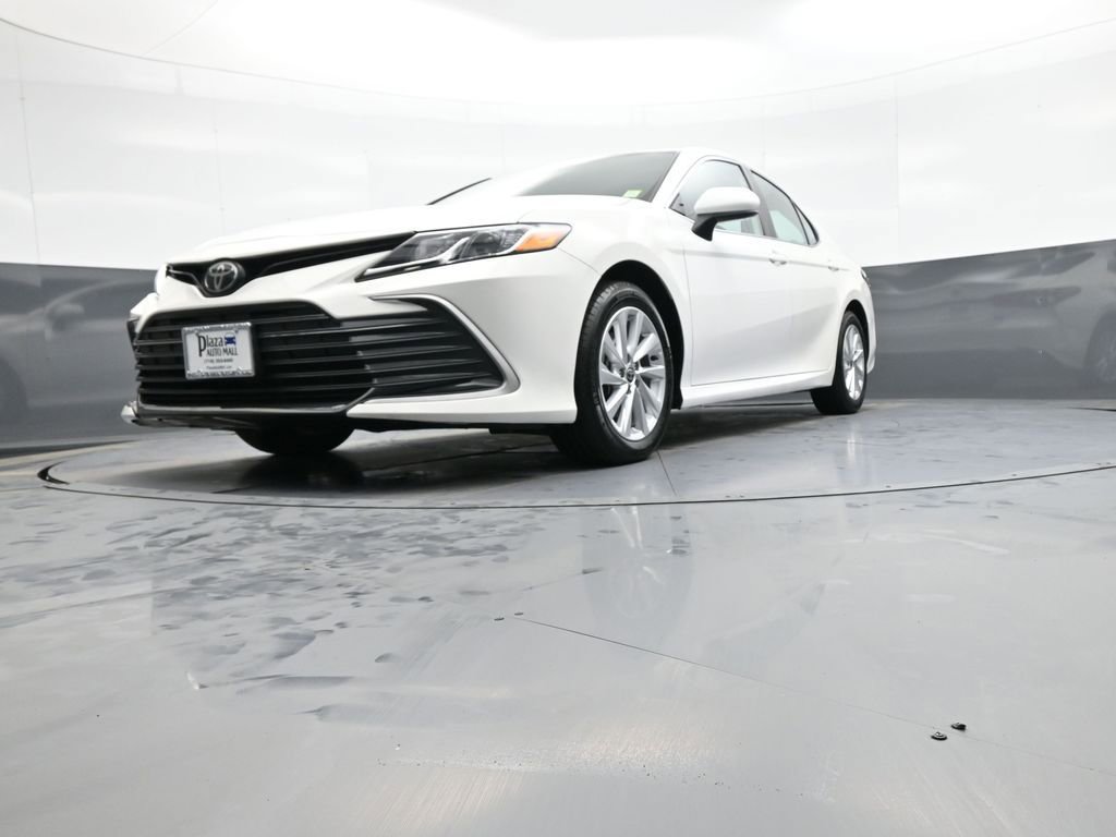 Certified 2023 Toyota Camry LE image 25