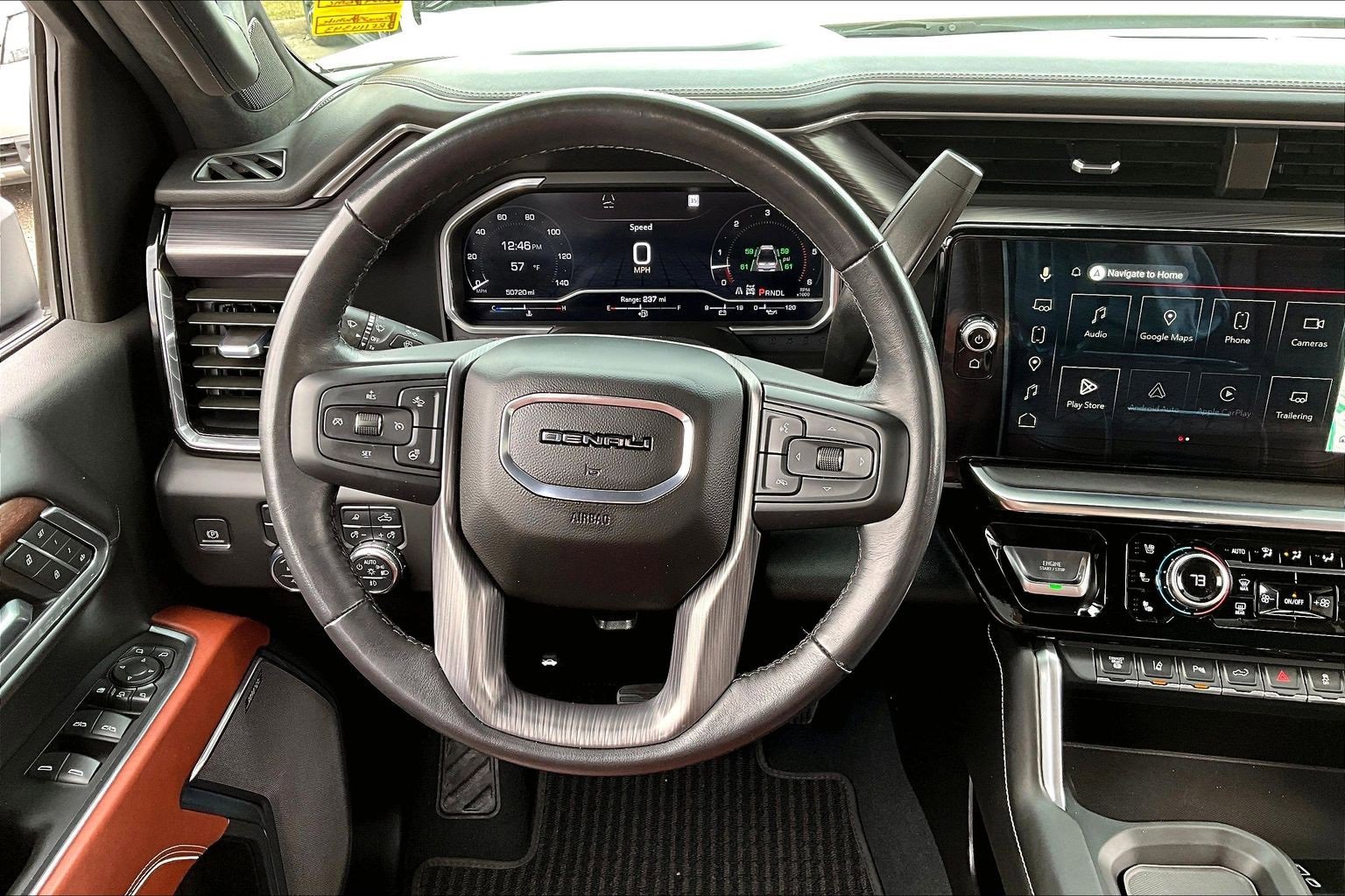 Used 2024 GMC Sierra 2500 Denali Ultimate image 5