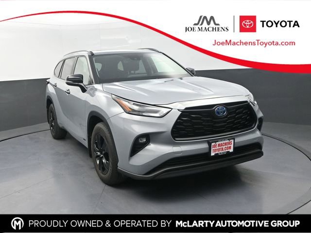 Used 2024 Toyota Highlander XLE 360° Tour