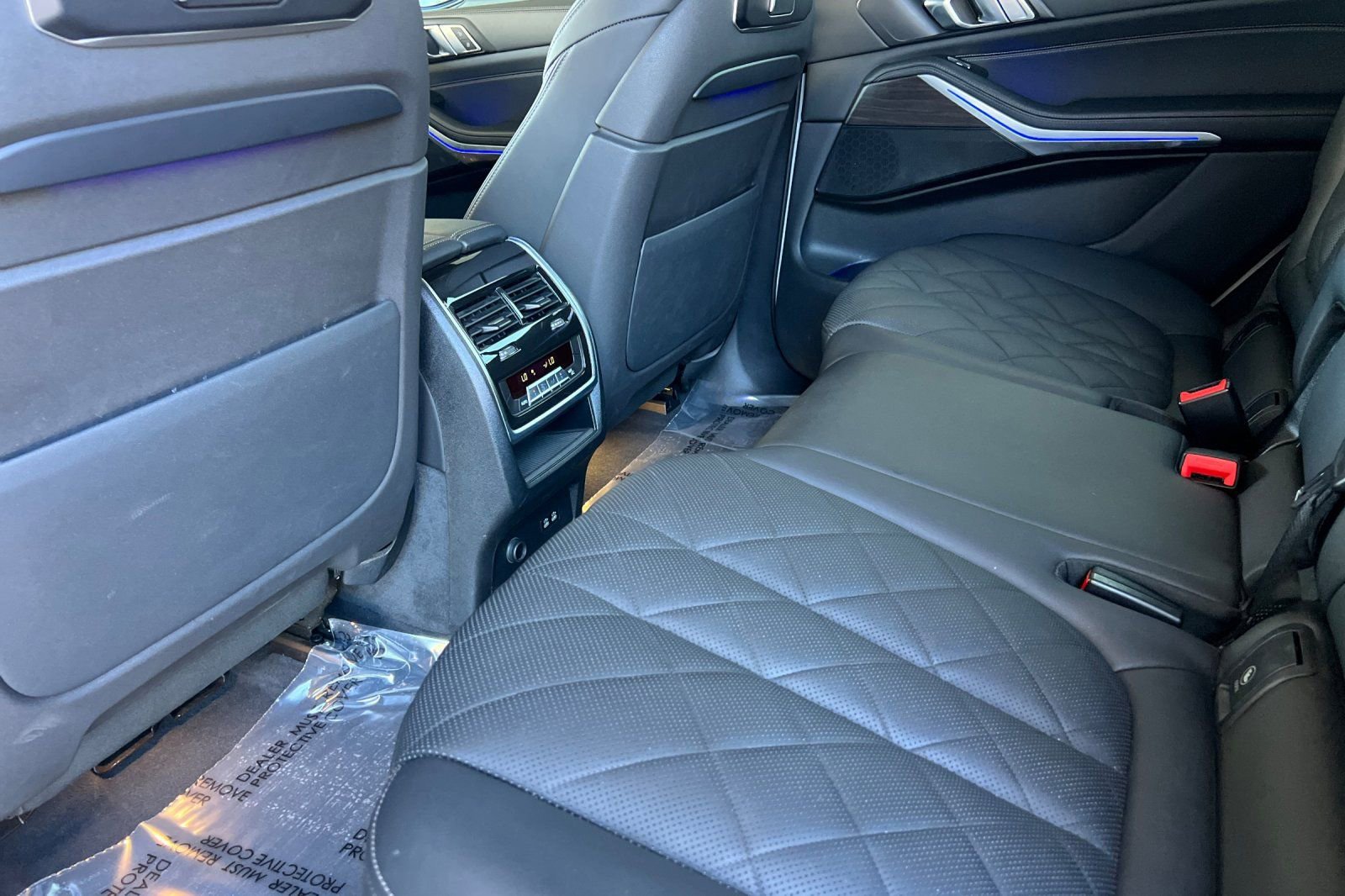 Used 2023 BMW X7 xDrive40i w/ M Sport Package image 12