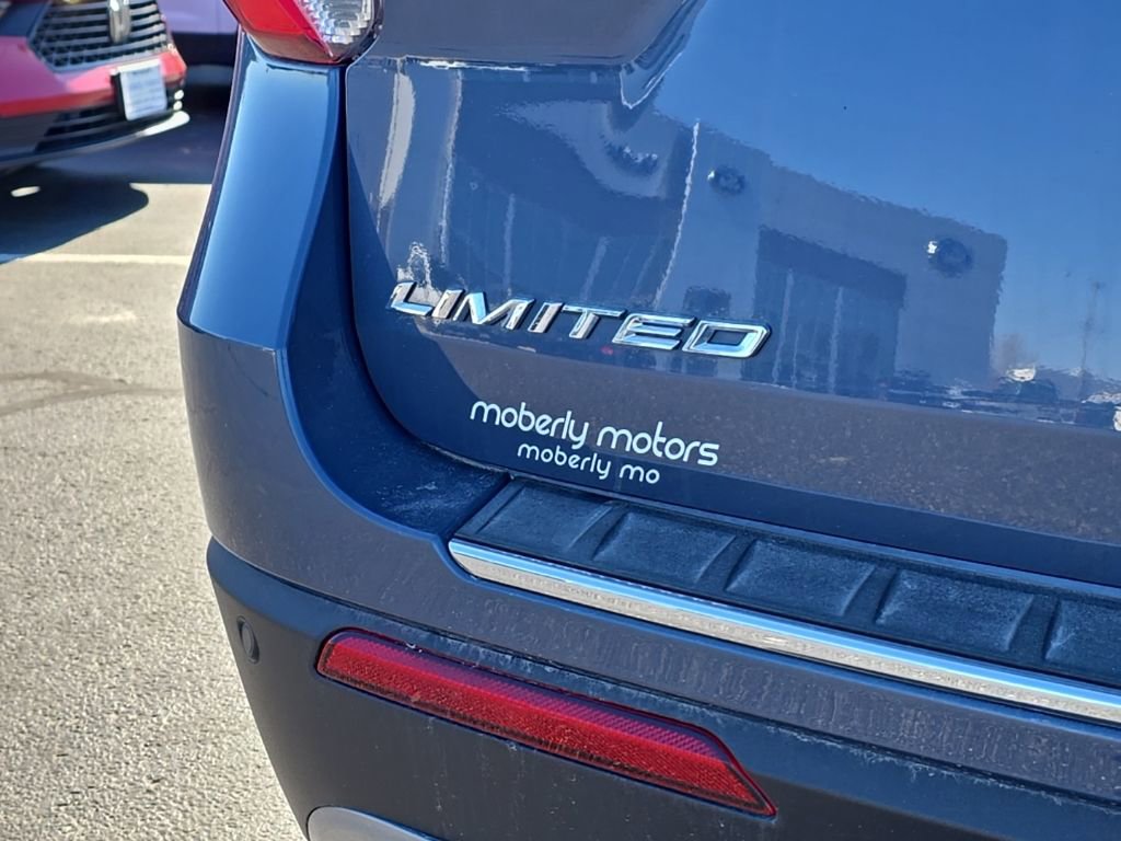 Used 2021 Ford Explorer Limited w/ Equipment Group 301A image 73