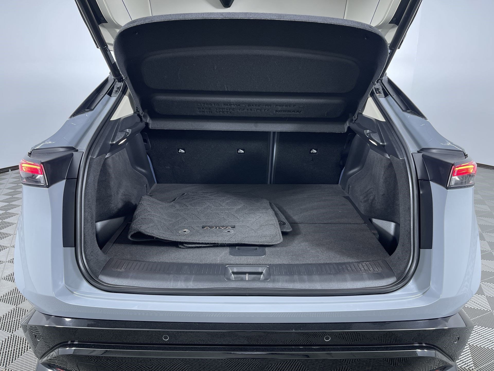 Certified 2023 Nissan Ariya image 25