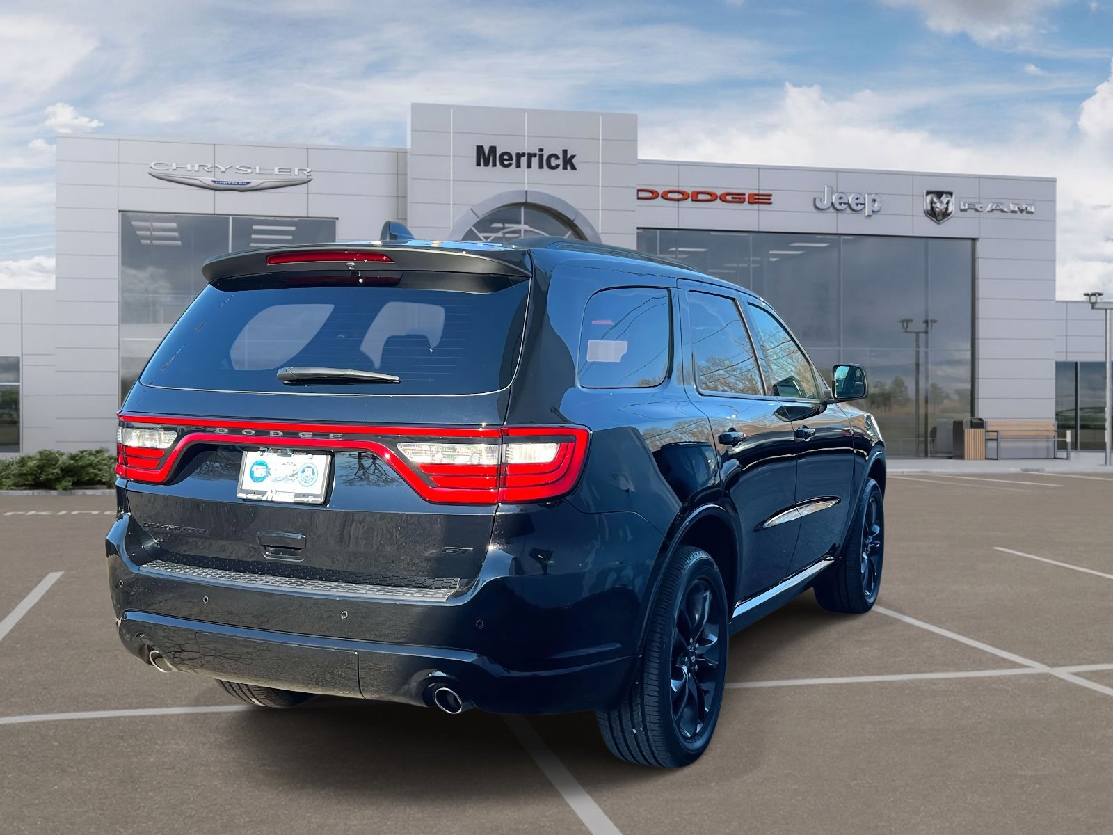 Used 2025 Dodge Durango GT w/ Blacktop Package AWD/4WD image 6