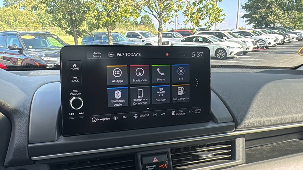 Certified 2025 Honda Pilot Touring image 19